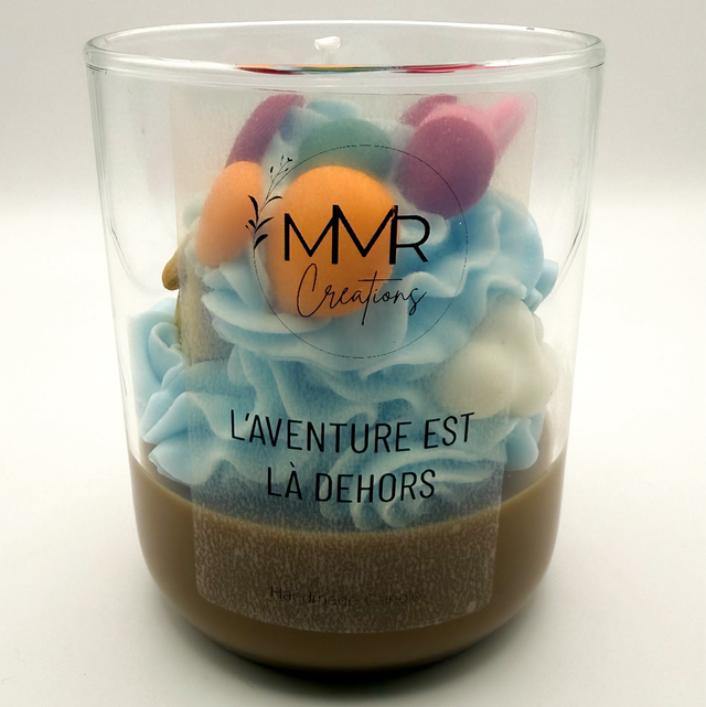 « L’aventure est là dehors » - Bougie artisanale parfumée