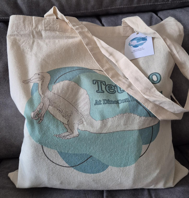 Tote bag