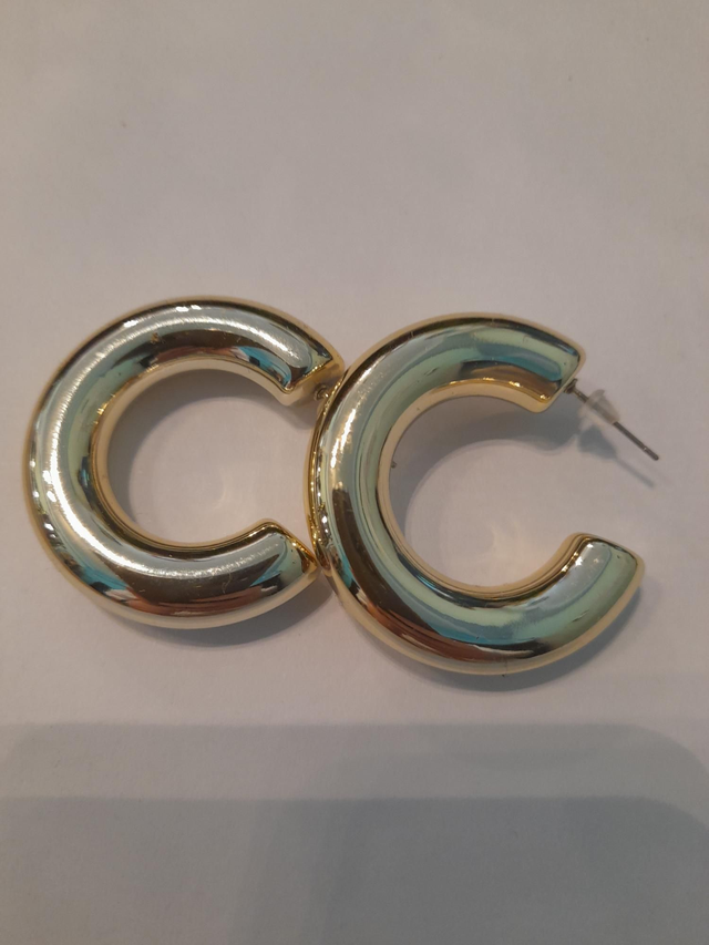 Pendientes chunky dorados