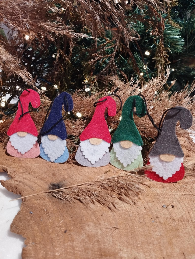 Gnome de Noël à suspendre