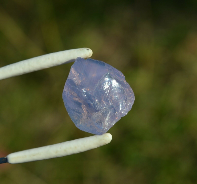 Quartz lavande brut du Brésil 53,45ct gemstones lavender quartz rough amethyst