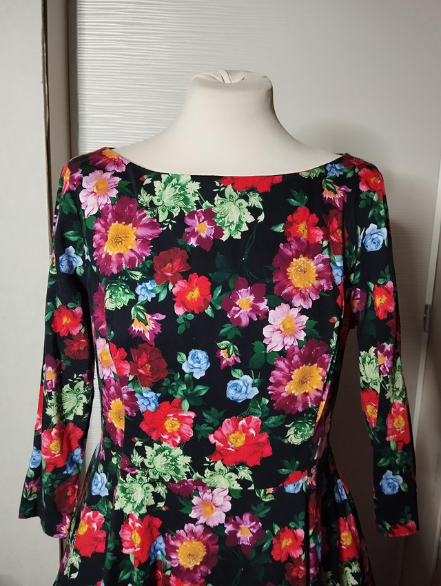 Robe Hearts & Roses Jessica Floral T44