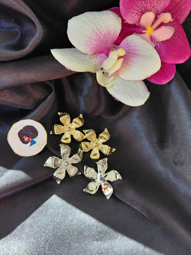 Boucles d&#039;oreilles Fleur Lya