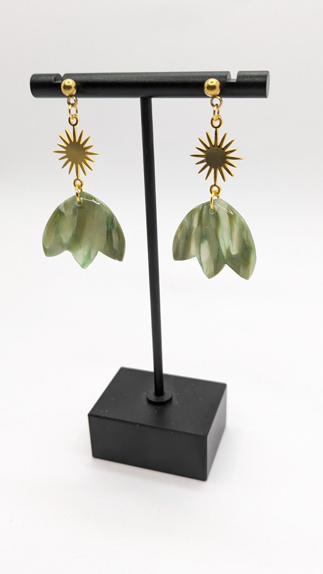 Boucles d'oreilles en pâte polymère - fleurs verte