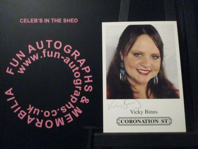 Vicky Binns (Molly Dobbs) Original Coronation Street Pre-Print Cast Card