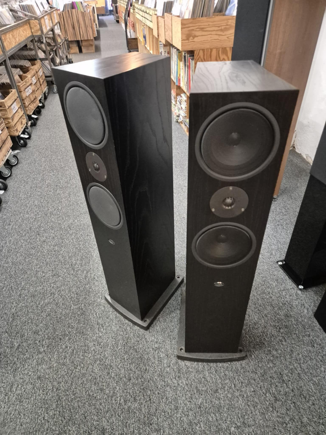 Linn Ninka inkl. KU-Stone sokler