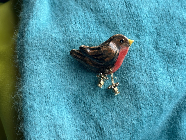 Dancing Robin Brooch
