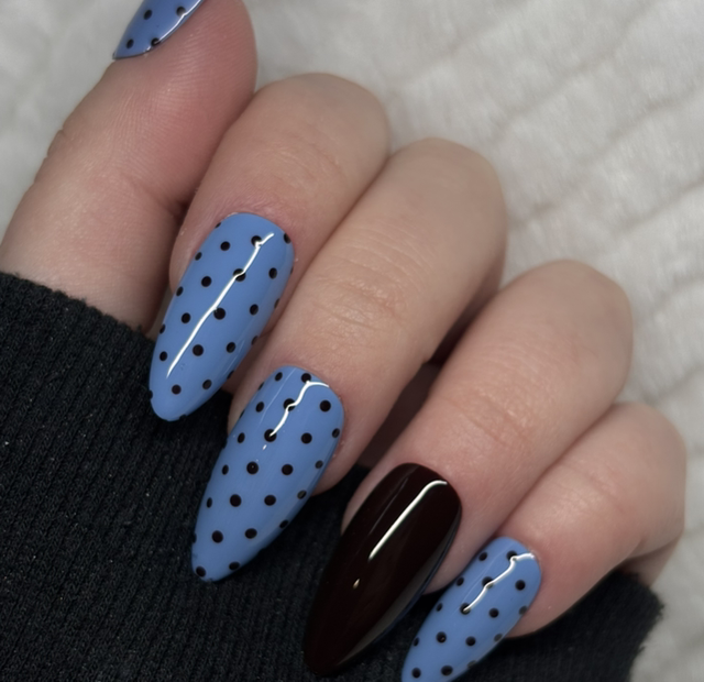 Polka dots 
