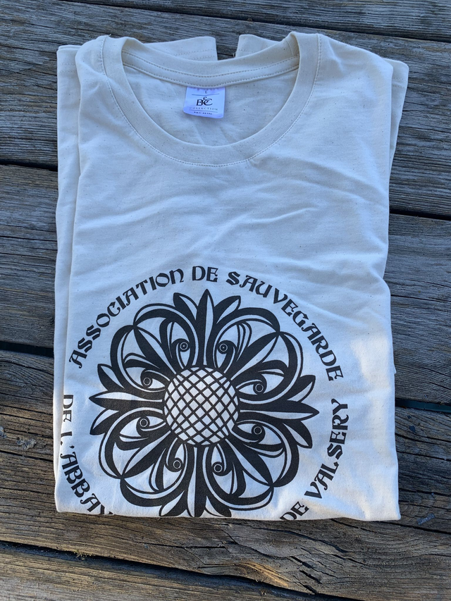 Tea shirt
