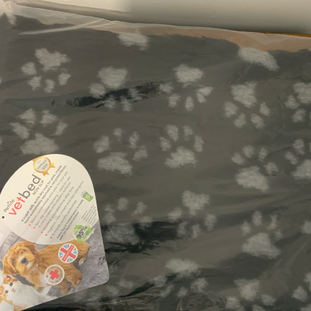 Tapis Vetbed® Isobed SL, noir avec pattes grises