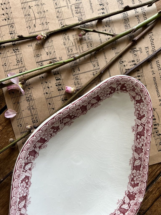 MÛRIER - Ravier signé St Amand &amp; Hamage - Terre de Fer