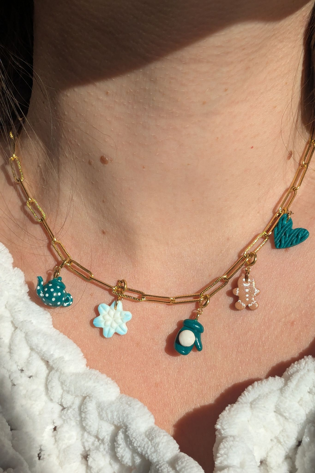 Charm cœur en laine