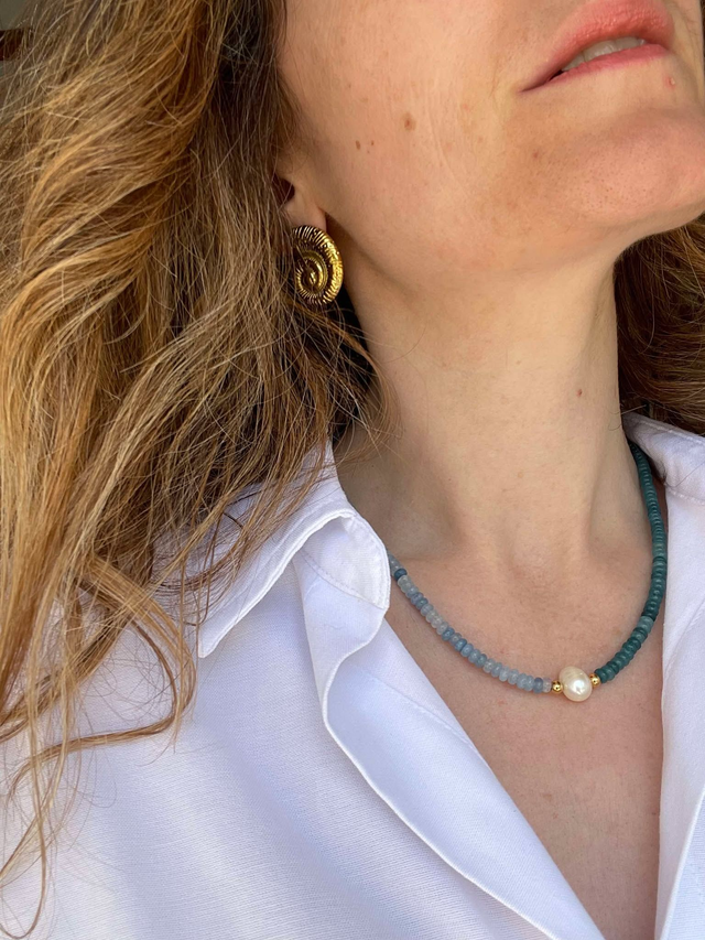 Méline collier en pierres naturelles bleu ciel et pétrole