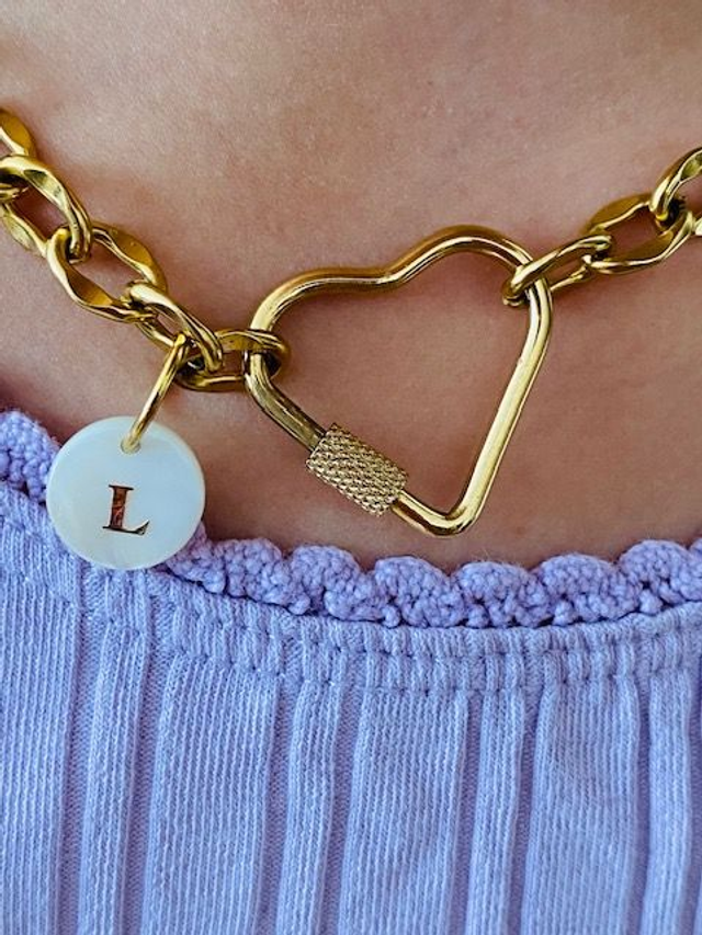 Collier Fille « Jeanne » 1 lettre