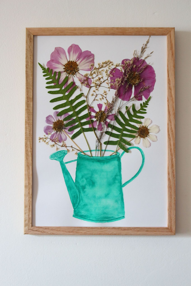 Arrosoir fleuri en aquarelle