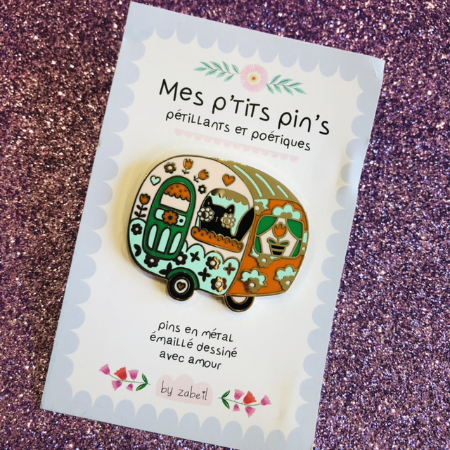 Pin&#039;s caravane orange