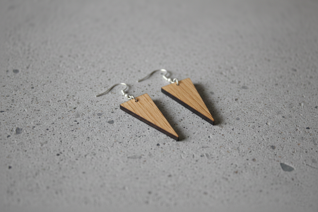 BOUCLE D'OREILLE N°31 : Triangle #2