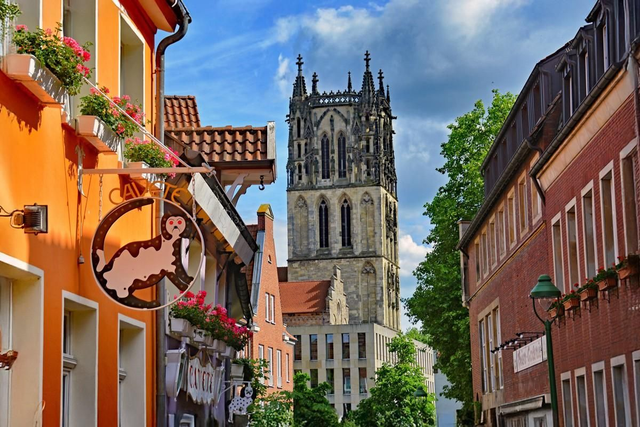 Kreuzstraße mit Überwasserkirche