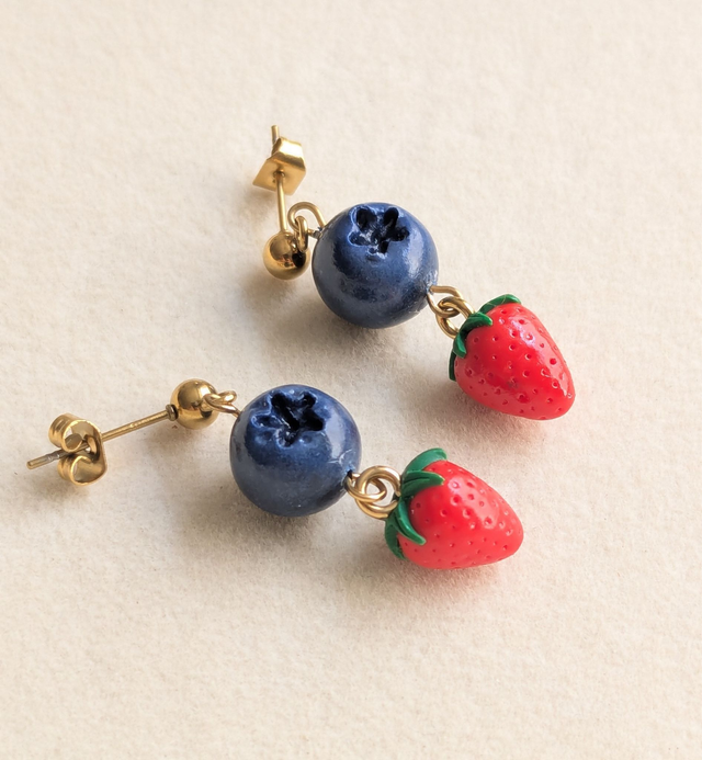 Boucles d'oreilles Fraise & Myrtille