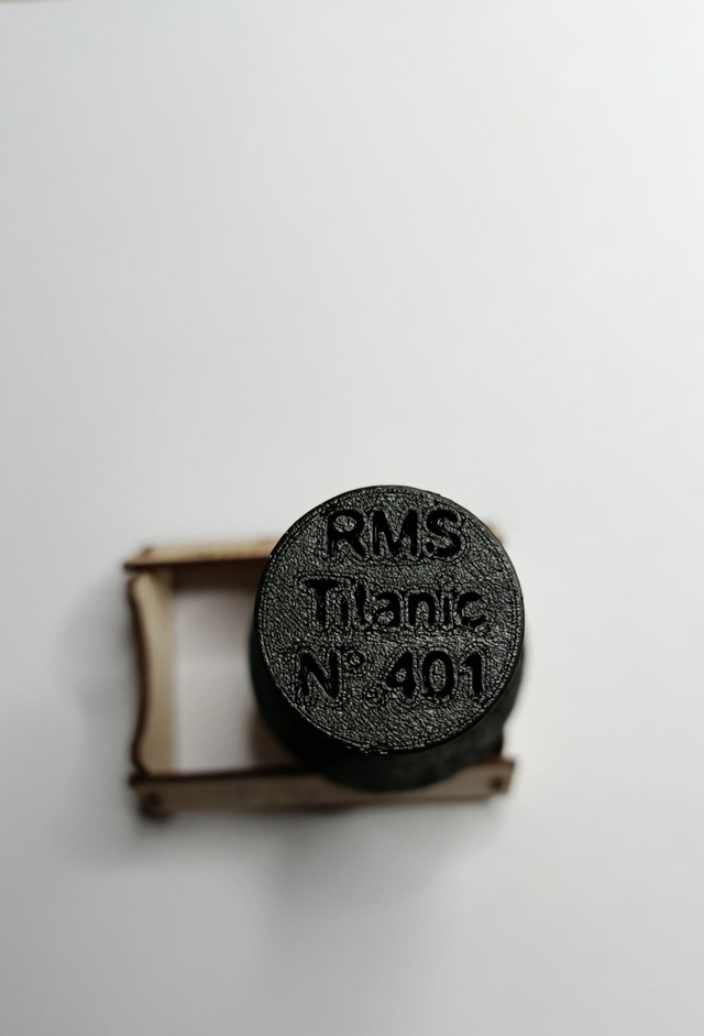 rivet du titanic ( fabrication artisanale)