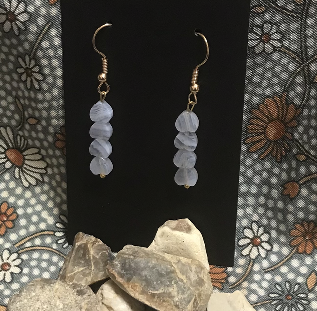 Grey/White Dangling Earrings - GWDE77