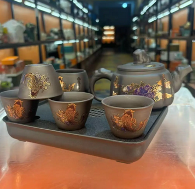 Black pottery color-changing teapot with five cups and a tea tray【黑陶变色一壶五杯带茶盘】