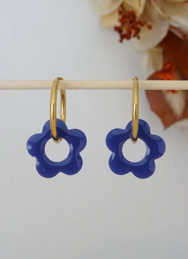 Petite fleur : bleue foncée
