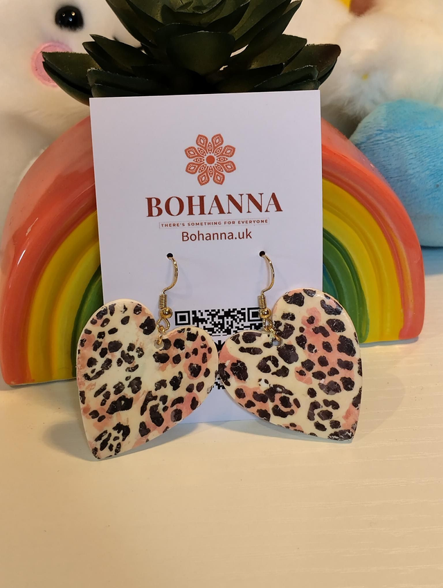 Handmade clay earrings - Wild heart