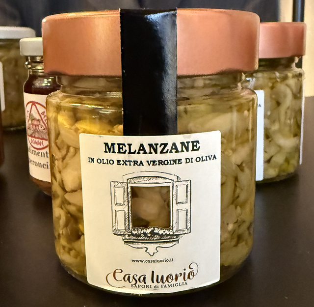 Melanzane in olio extravergine di oliva - Casa Iuorio