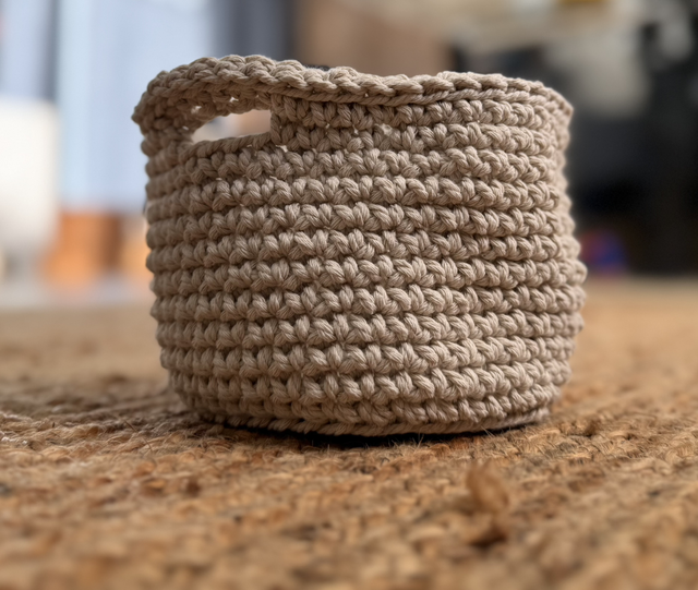 Petit panier en crochet 