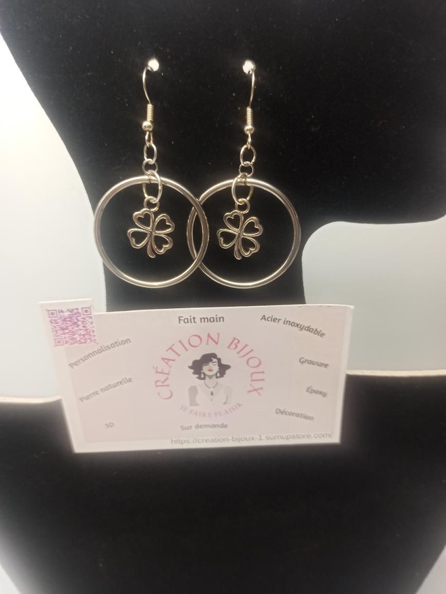 Boucle d'oreille trèfle 