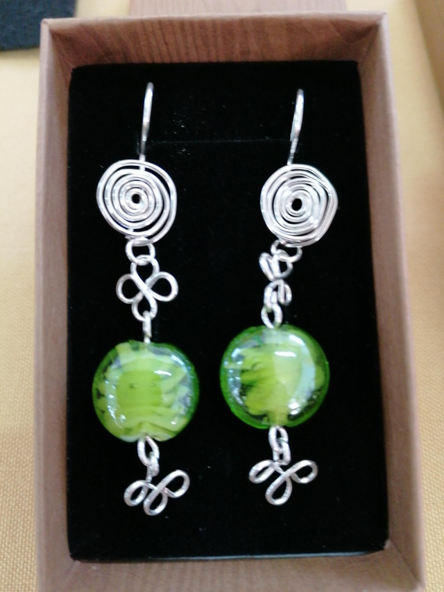 Aretes fantasía verde