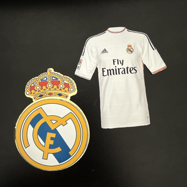 Any football team badge & jersey Cake toppers