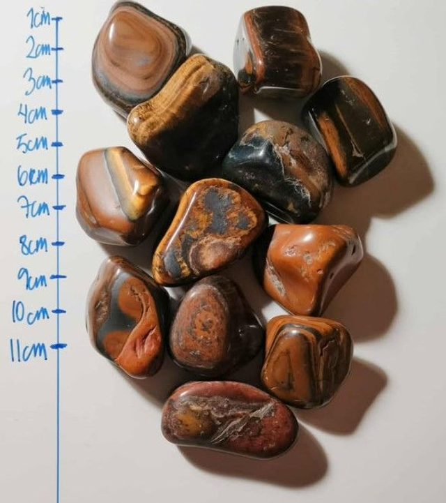 Tiikerinsilmä rumpuhiottu