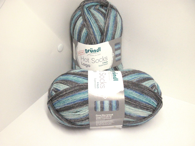 Pelote de fil à tricoter &quot;chaussettes&quot;  