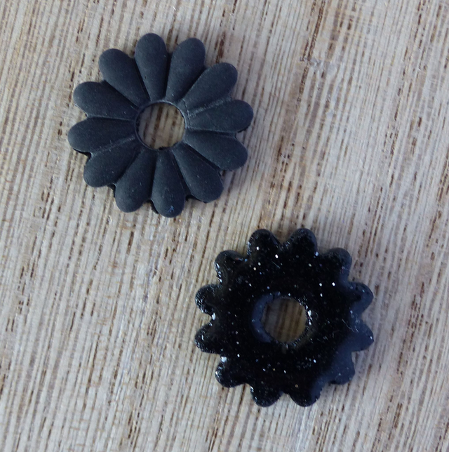 Paires de pampilles réversibles "Marguerite"