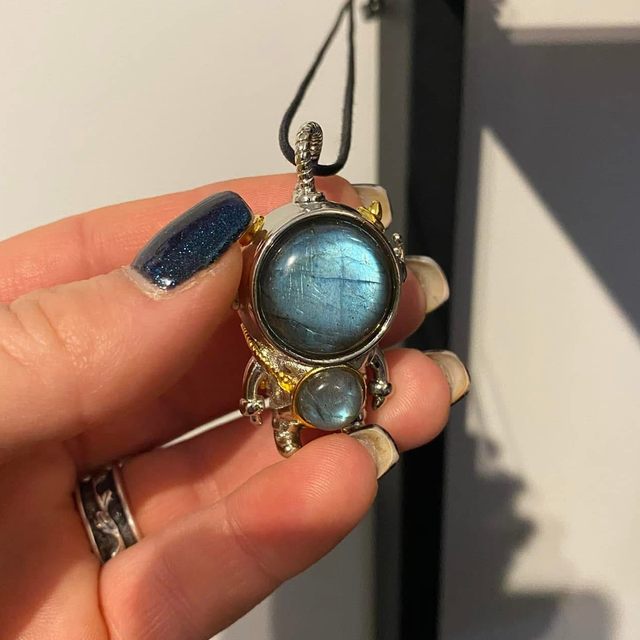 Pendentif Astronaute en acier inoxydable et Labradorite