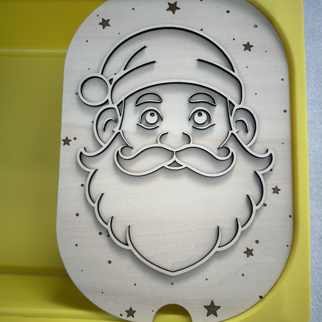 đ
Plaque dâactivitĂ© Trofast â PĂšre NoĂ«l