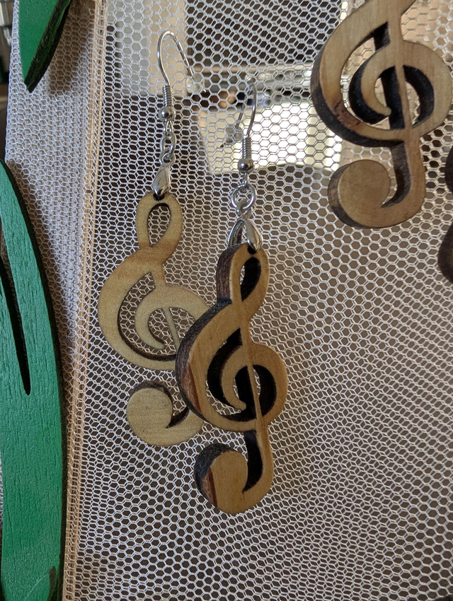 Boucle d'oreille clé de Sol