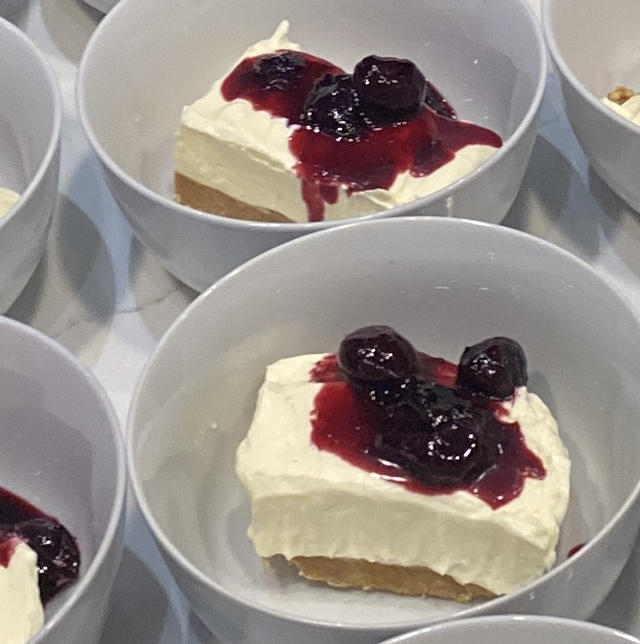 Vanilla Cheesecake - 8”