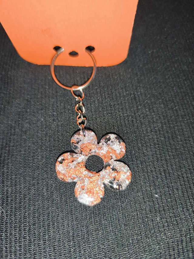 Porte-clé fleur bronze argent 