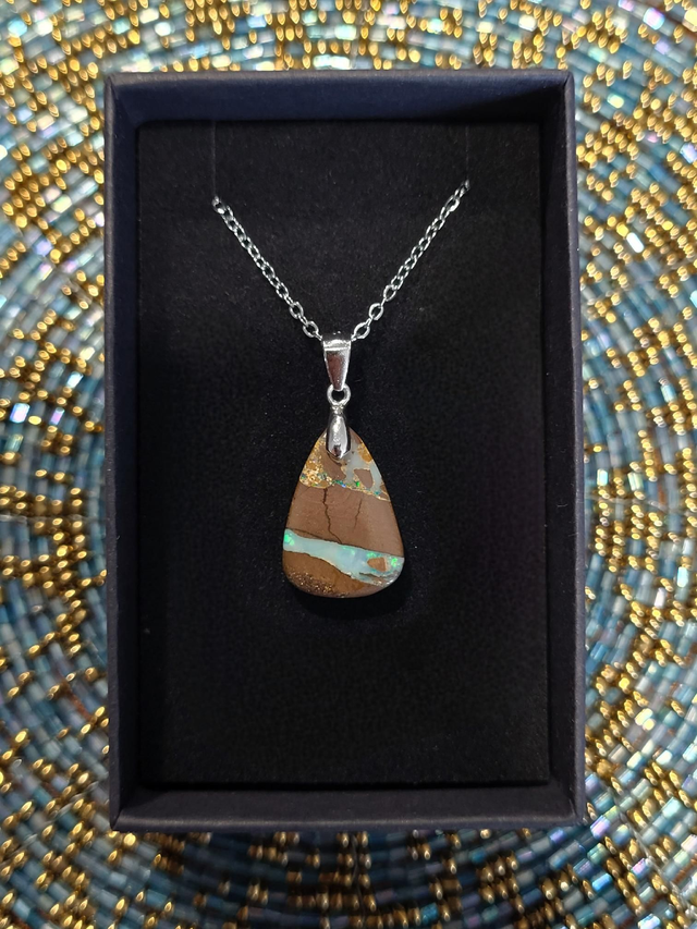 Pendentif Opale Boulder 