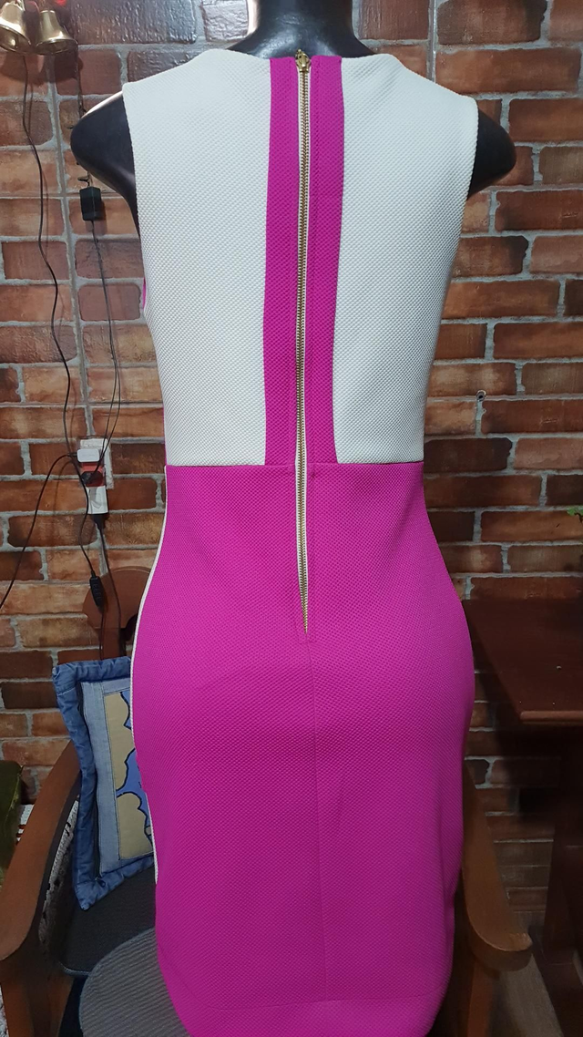 Vestido Tubinho Rosa Com Branco. T/38