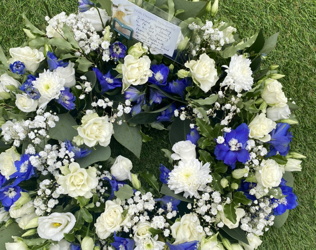 Sympathy wreath - Eternal circle