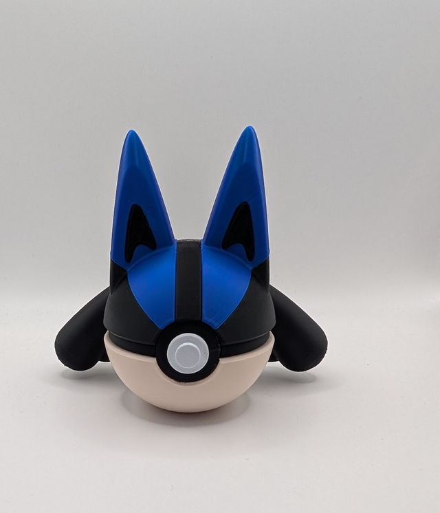 Lucario Pokeball