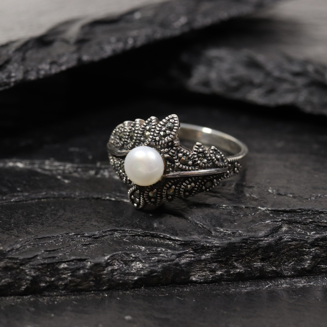Vintage Sterling Silver 925 Art Deco Style Round White Fresh Water Pearl With Marcasite Gemstone Floral Leaf Design Ring Size N - 6 1/2