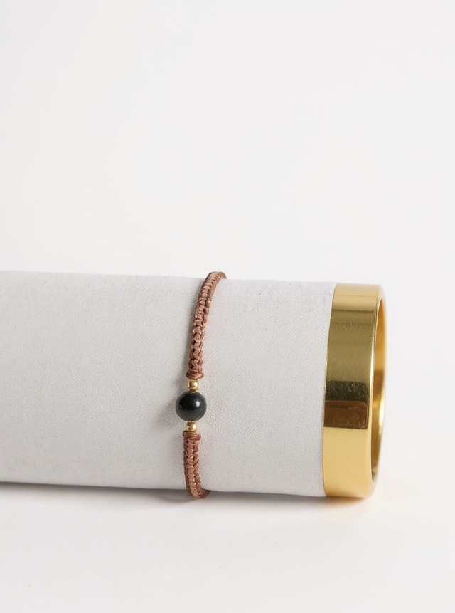 Bracelet double face 1 perle naturelle en micro-macramé