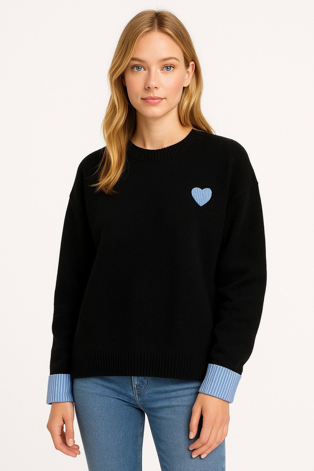 Pull à rayures avec coeur