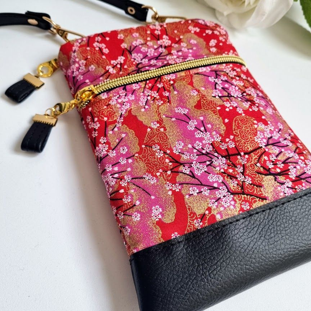 Mini-sac pour téléphone "Akina" rouge & simili cuir noir