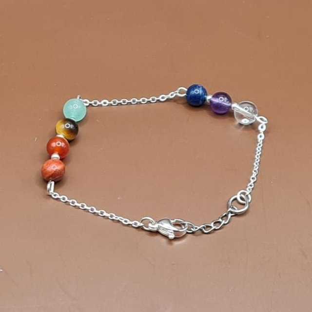 Bracelet 7 Chakras argenté, avec mini perles, en 2 parties espacées
